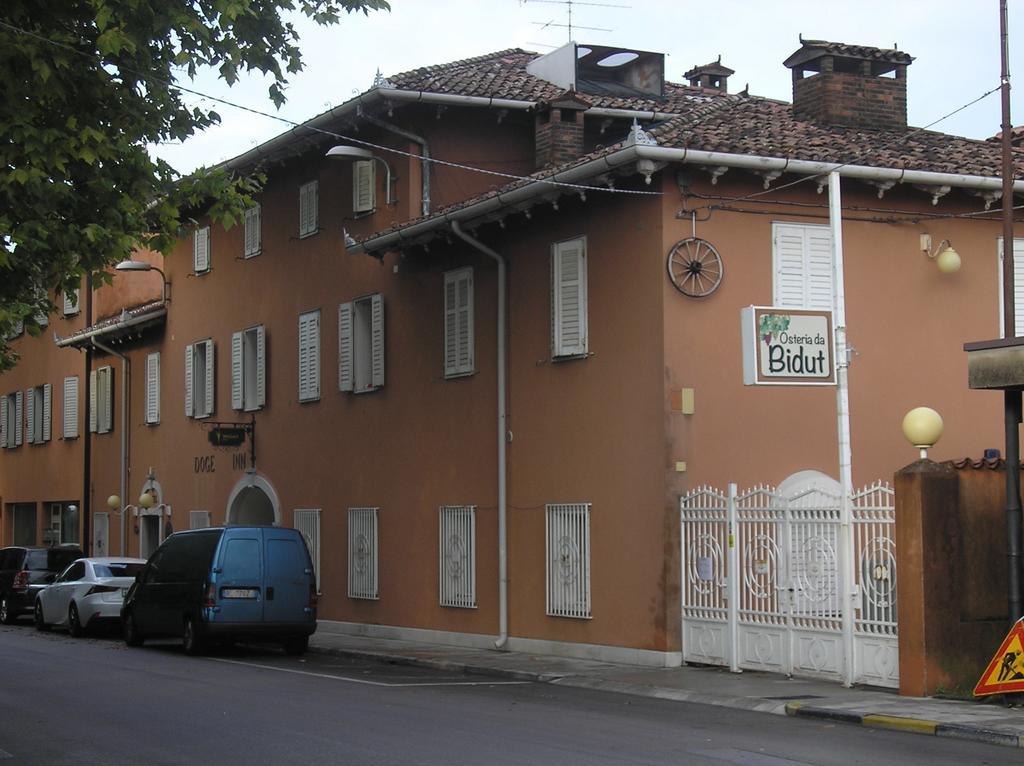 Doge Inn Ronchi Dei Legionari Exterior photo